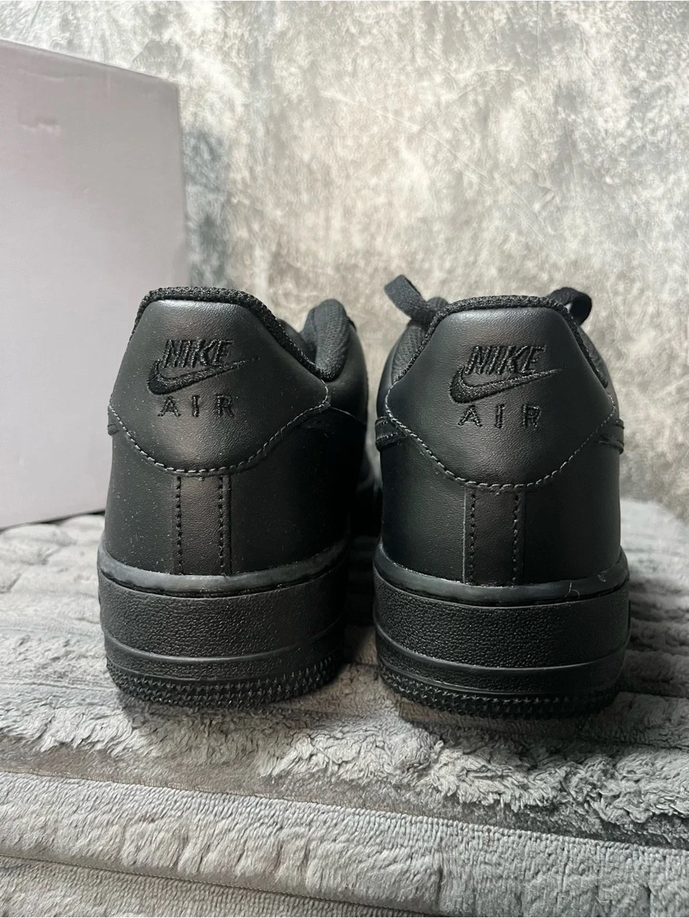 Nike all black